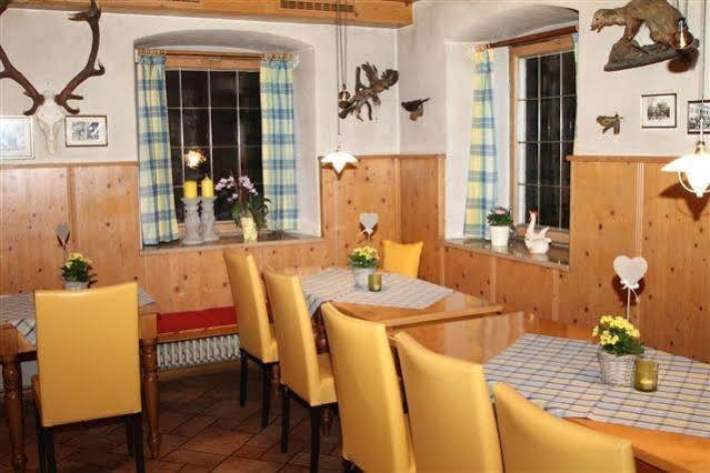 Landgasthof Kirchmayer Farchant Exteriér fotografie
